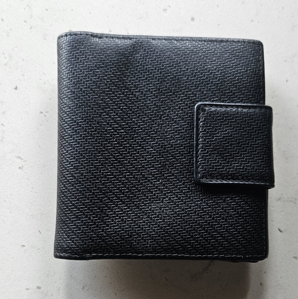 Vintage Salvatore Ferragamo Black Leather Bifold Wallet Coin Case c-22167  Flaw - Picture 7 of 8